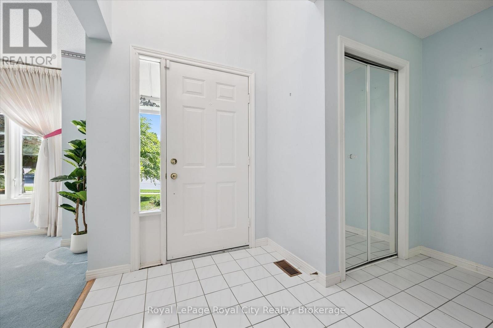 539 HARVEY STREET - 3