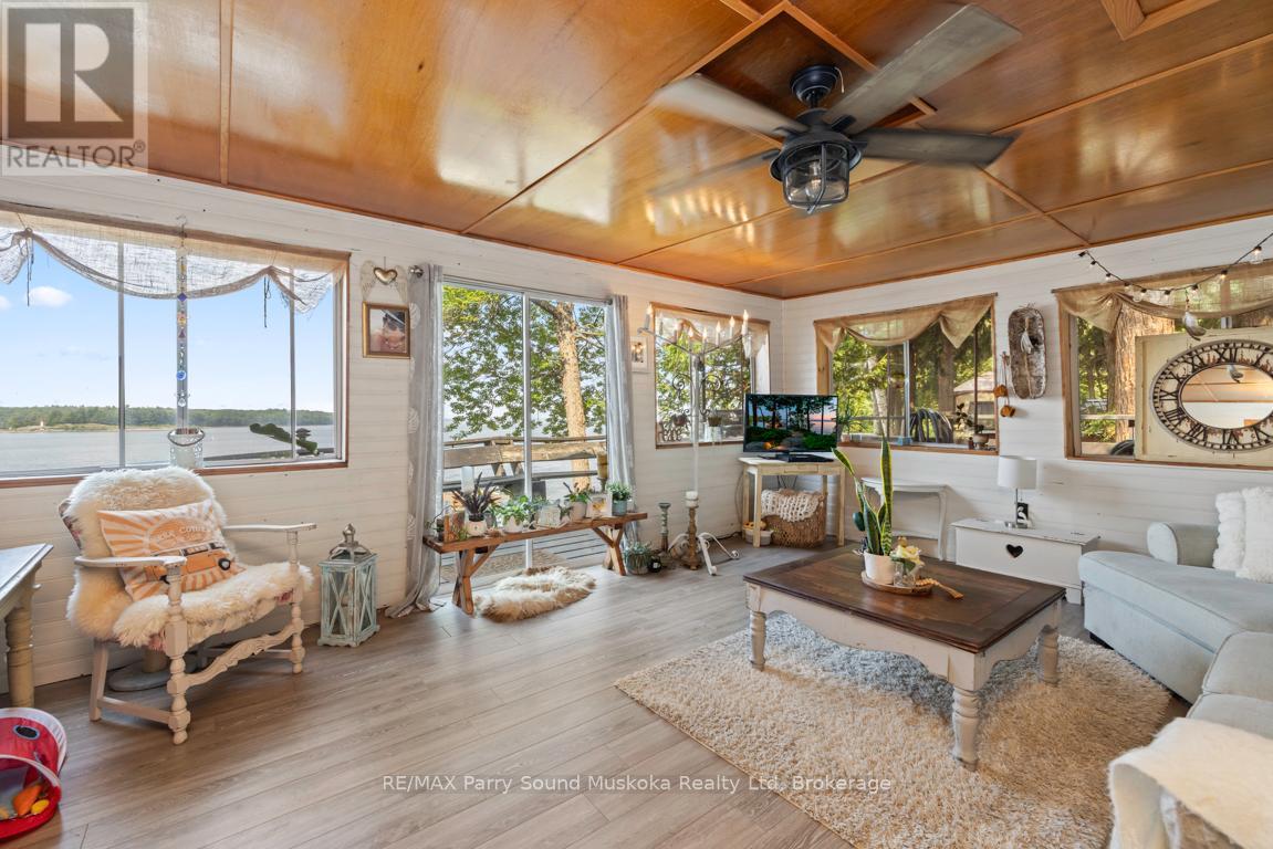 #LOT 206 808 PARADISE LANE E - 11
