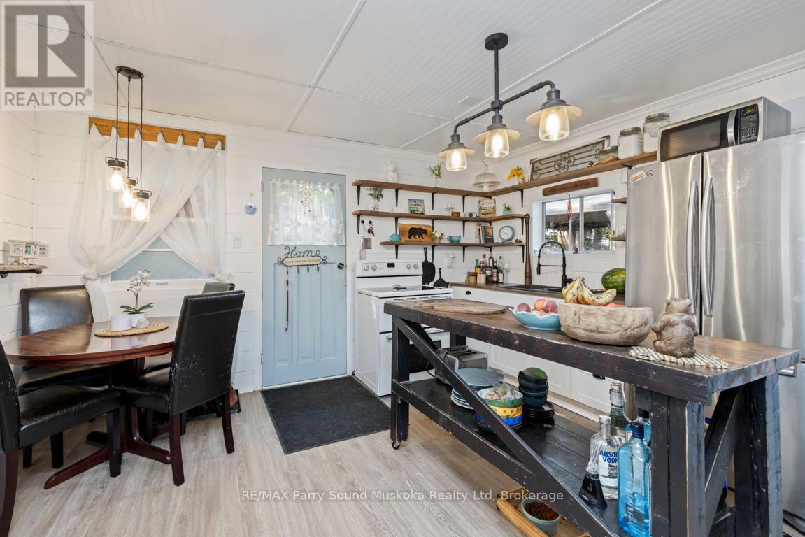#LOT 206 808 PARADISE LANE E - 17