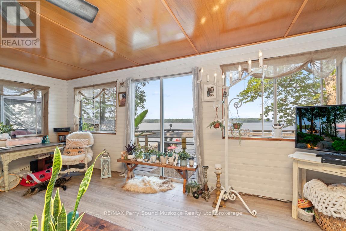 #LOT 206 808 PARADISE LANE E - 8