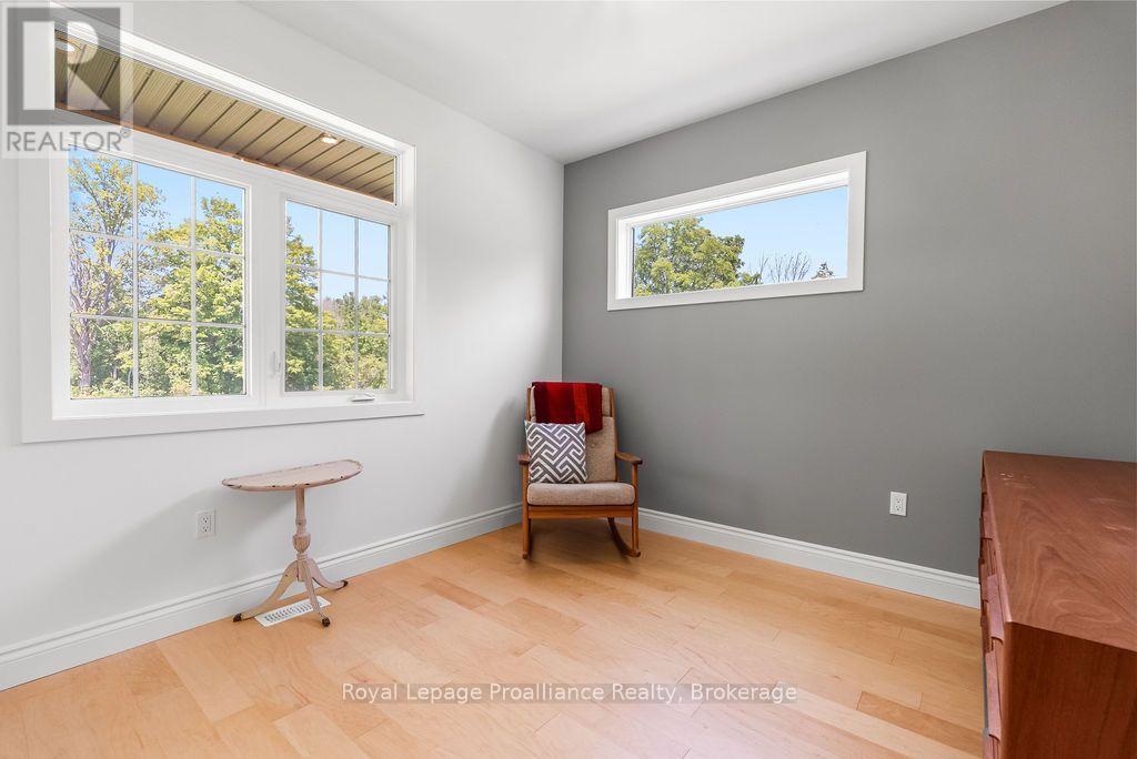 556 MARSH HILL ROAD - 28