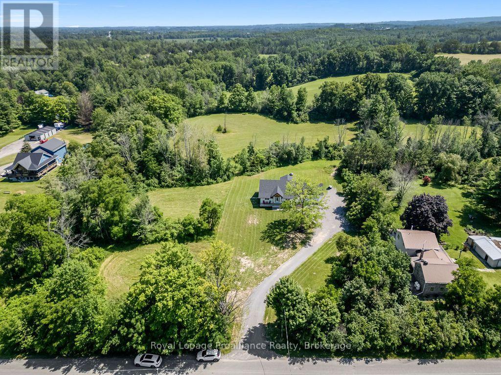 556 MARSH HILL ROAD - 3