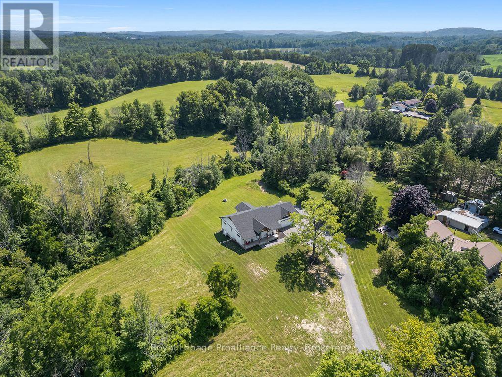 556 MARSH HILL ROAD - 42
