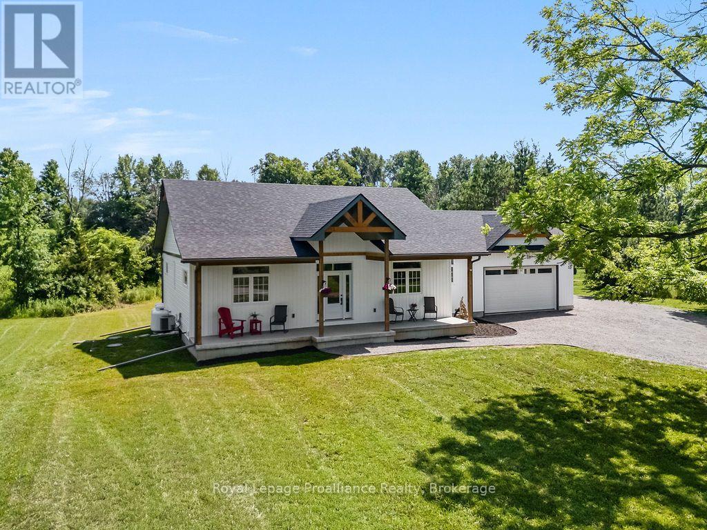 556 MARSH HILL ROAD - 44