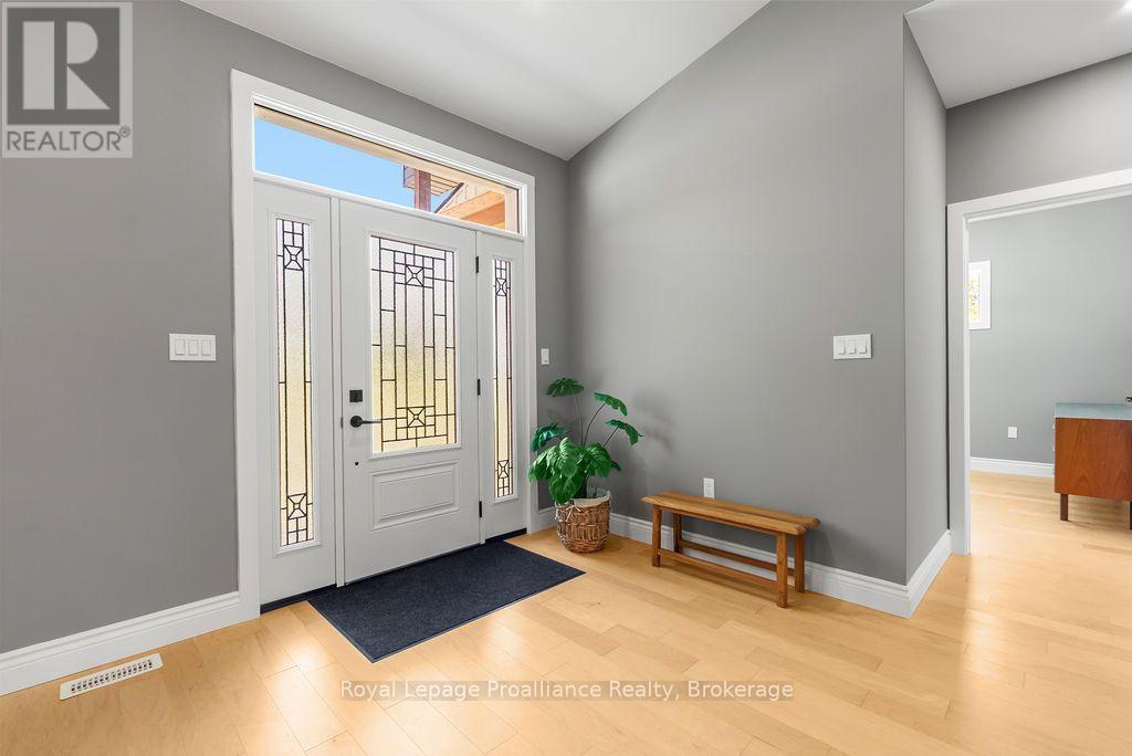 556 MARSH HILL ROAD - 6