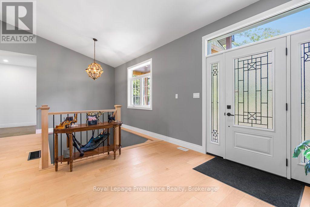556 MARSH HILL ROAD - 7