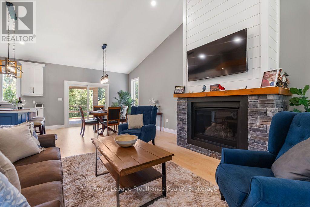 556 MARSH HILL ROAD - 9