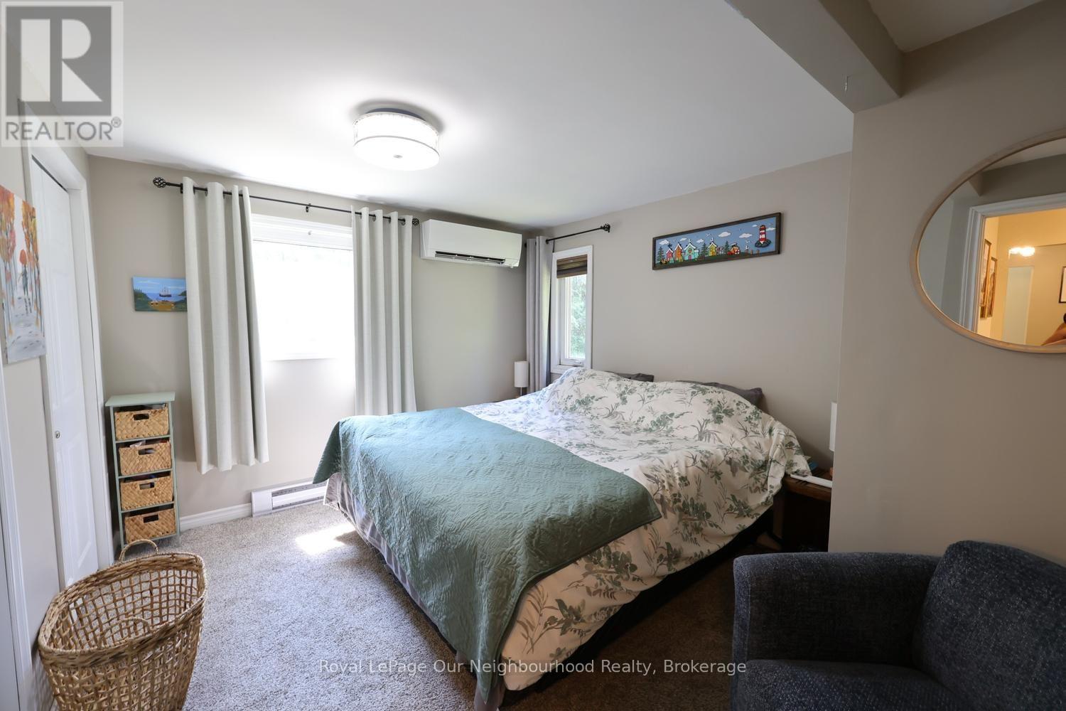 52 ELIZABETH STREET - 21