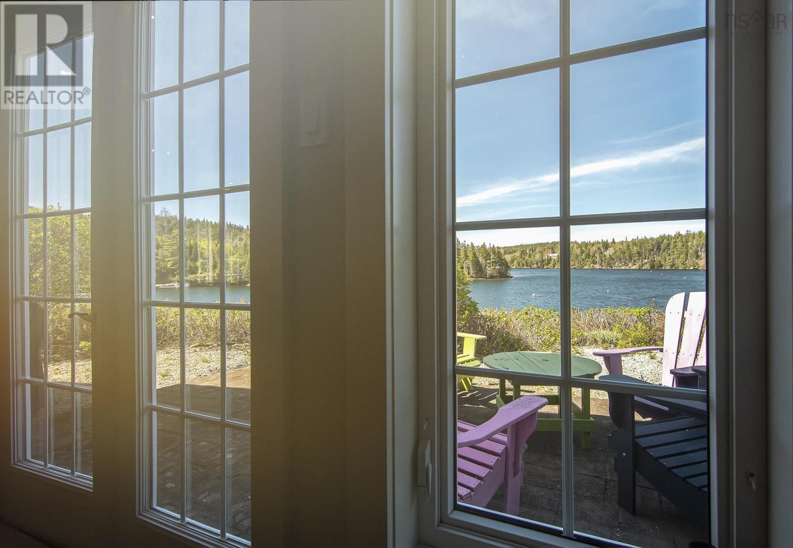 #5 6 Safe Harbour Close - 25