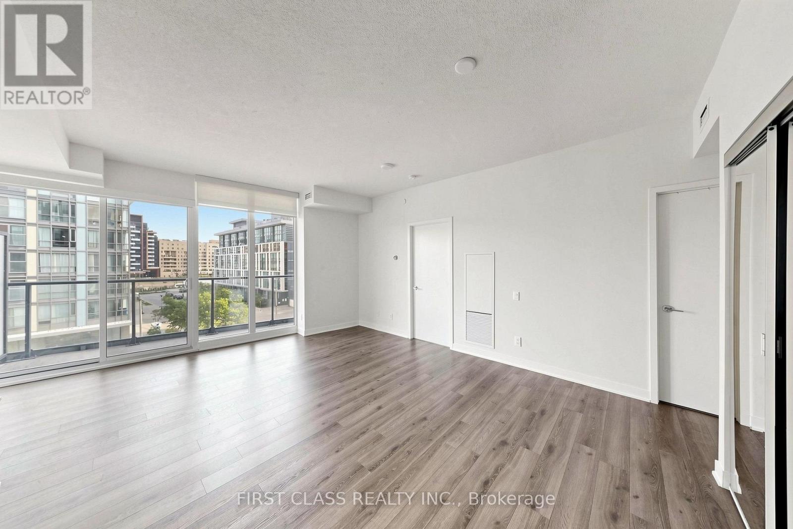 #503 90 QUEENS WHARF ROAD - 11