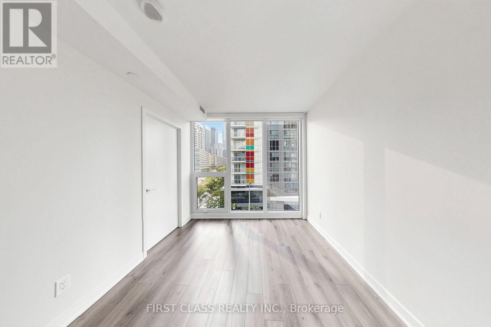 #503 90 QUEENS WHARF ROAD - 13