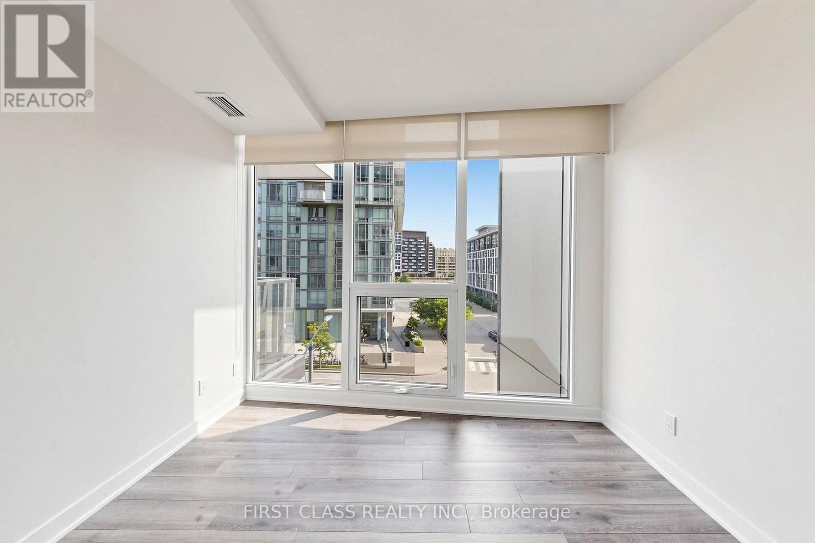 #503 90 QUEENS WHARF ROAD - 18