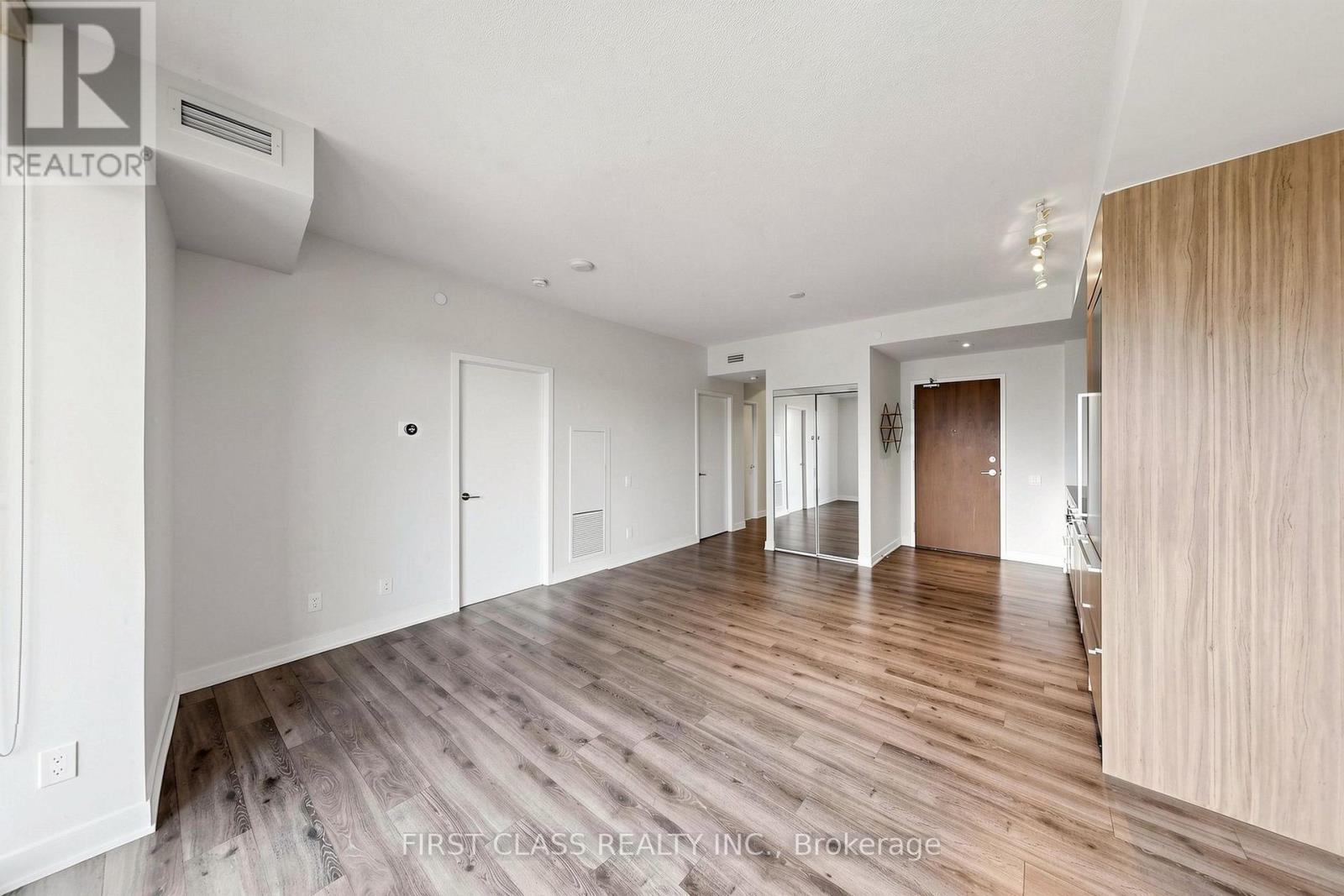 #503 90 QUEENS WHARF ROAD - 7