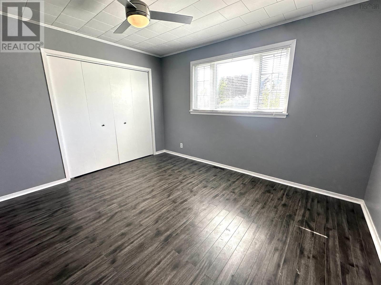 39 Barss Street - 11