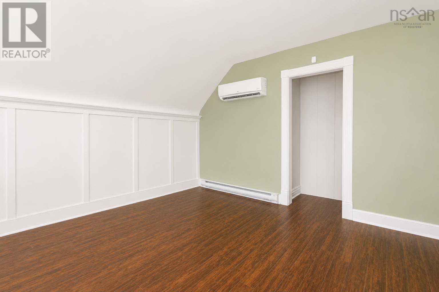 121 Victoria St Street - 17
