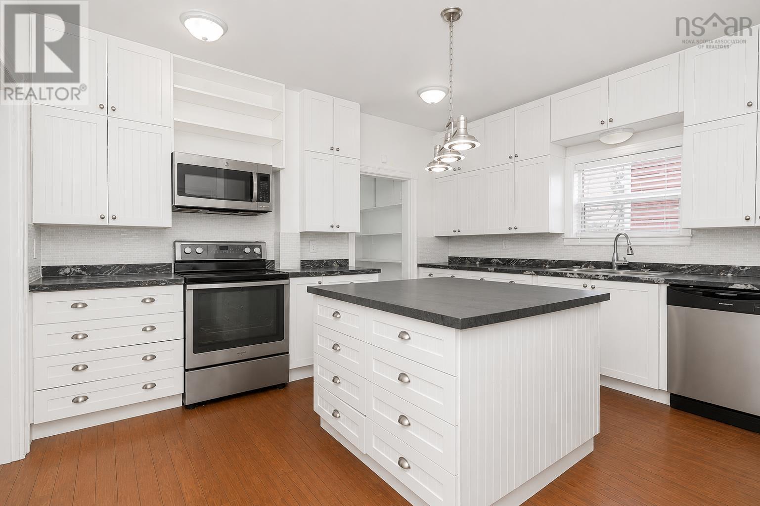 121 Victoria St Street - 9