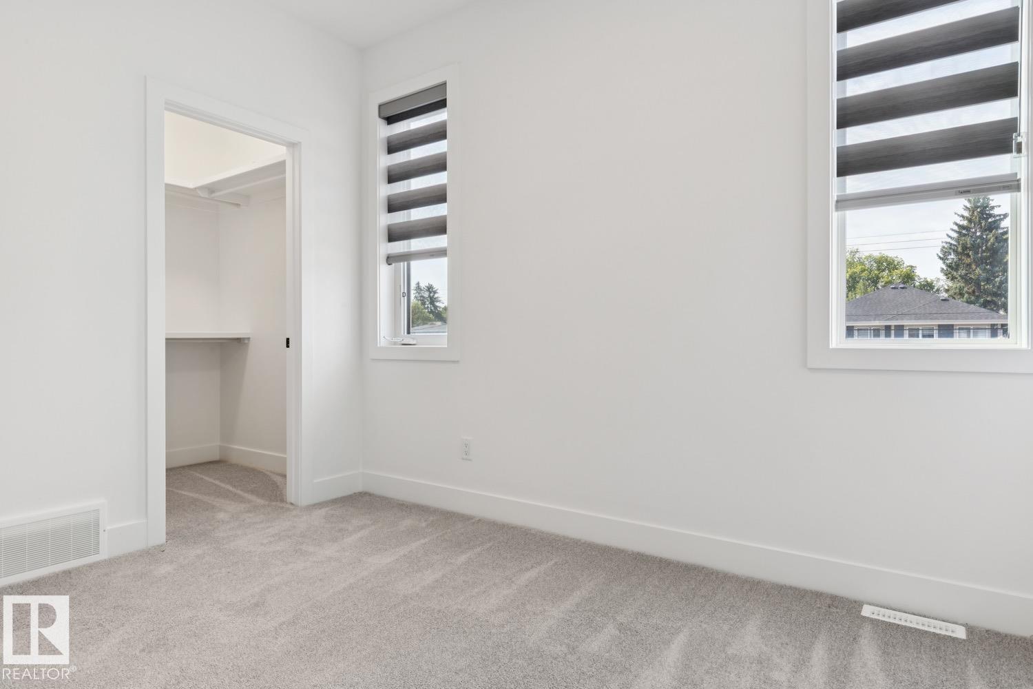 10531 67 AV NW NW - 32