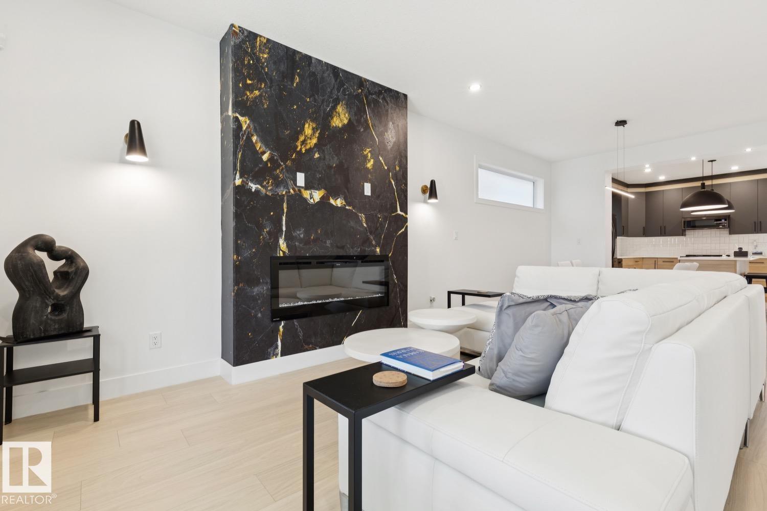 10531 67 AV NW NW - 5