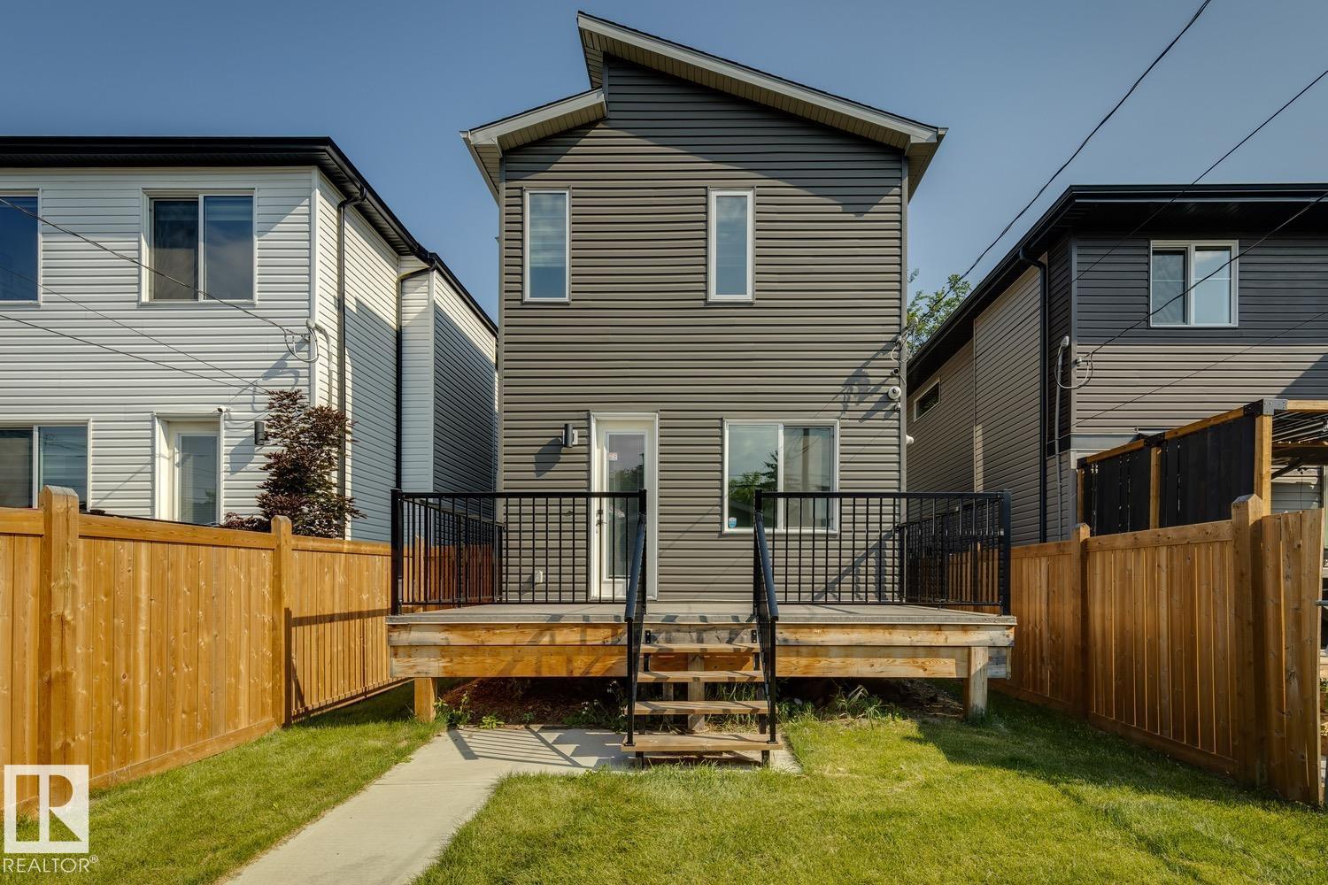 10531 67 AV NW NW - 52