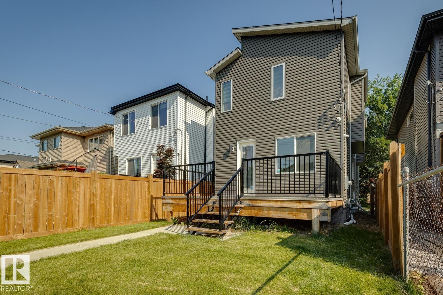 10531 67 AV NW NW - 53