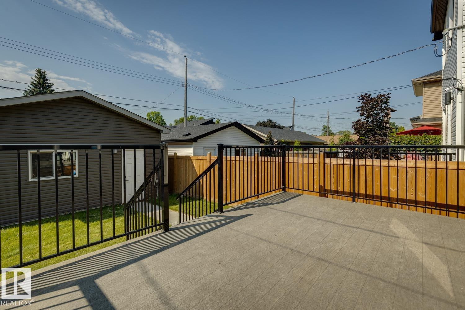 10531 67 AV NW NW - 54