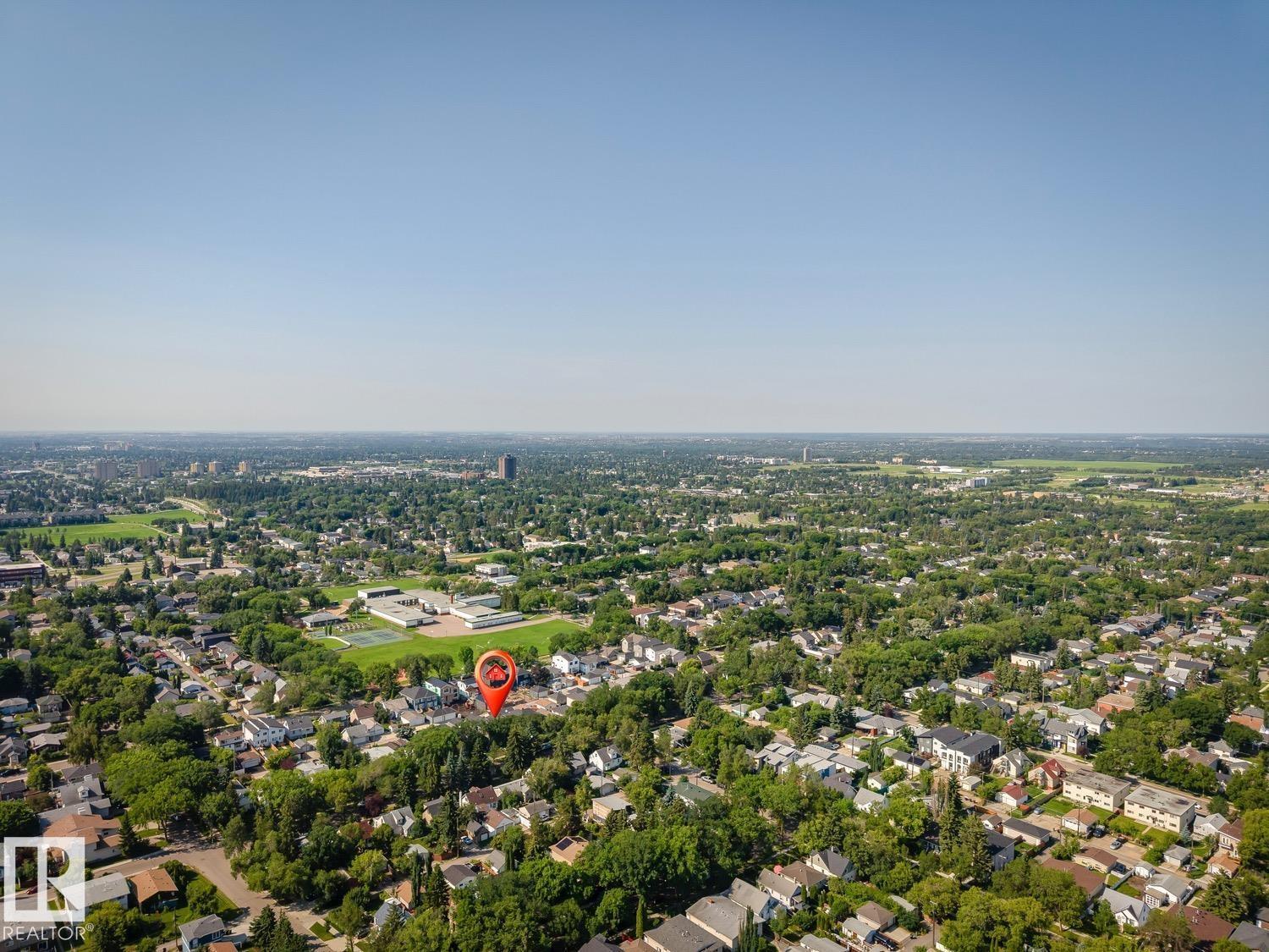 10531 67 AV NW NW - 66