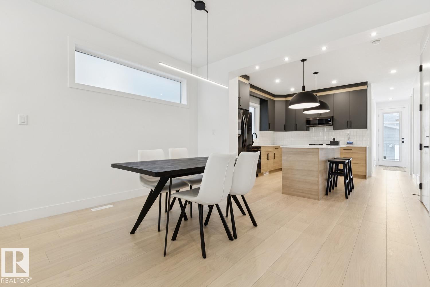 10531 67 AV NW NW - 8