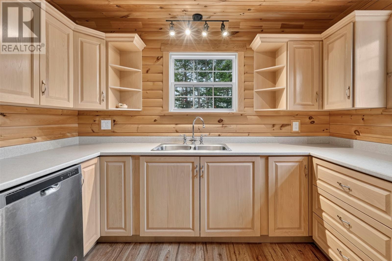2 Fox Marsh Road - 34