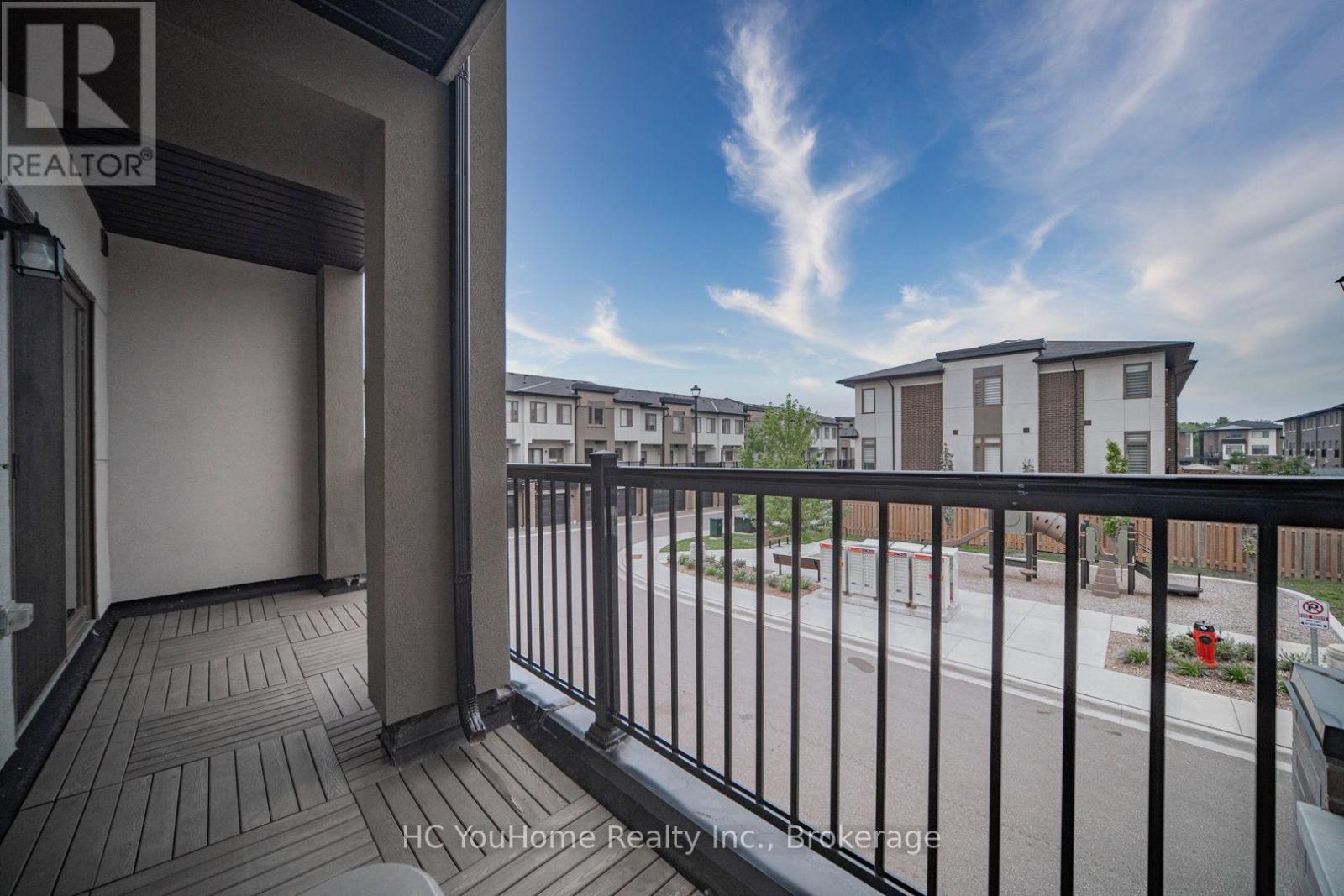 #106 250 FINCH AVENUE - 5