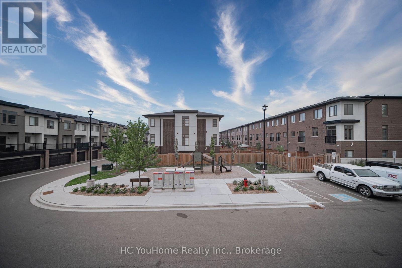 #106 250 FINCH AVENUE - 6