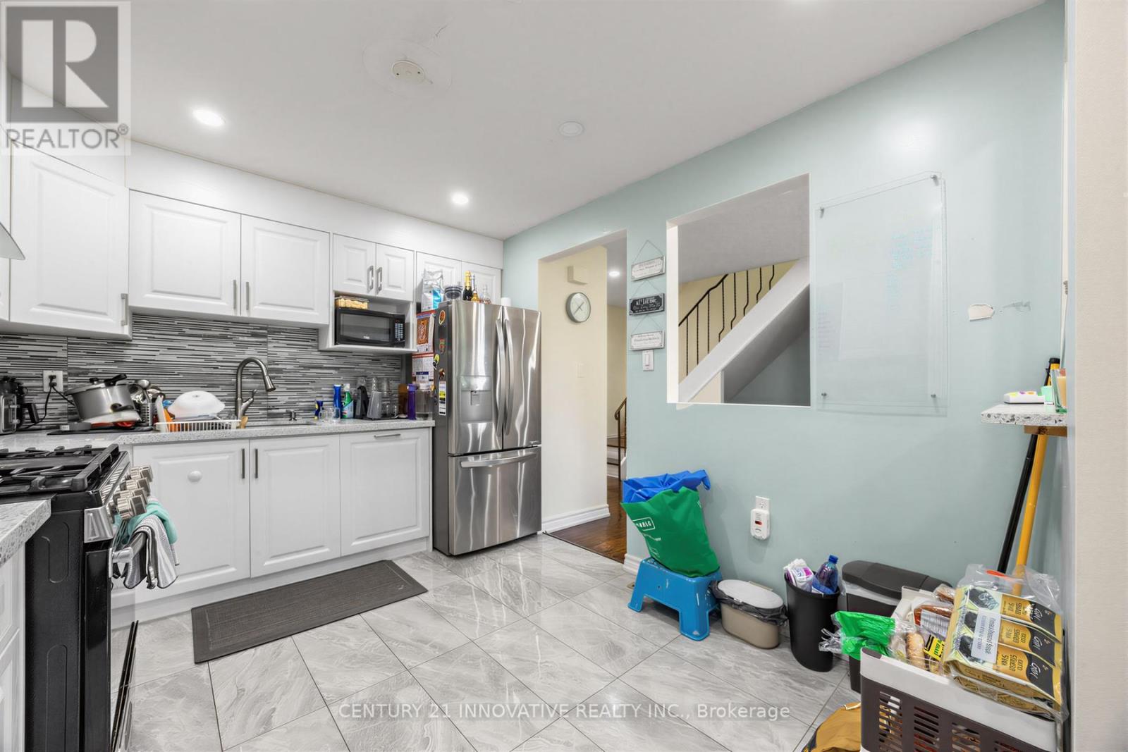 32 CHEATHAM PLACE - 12