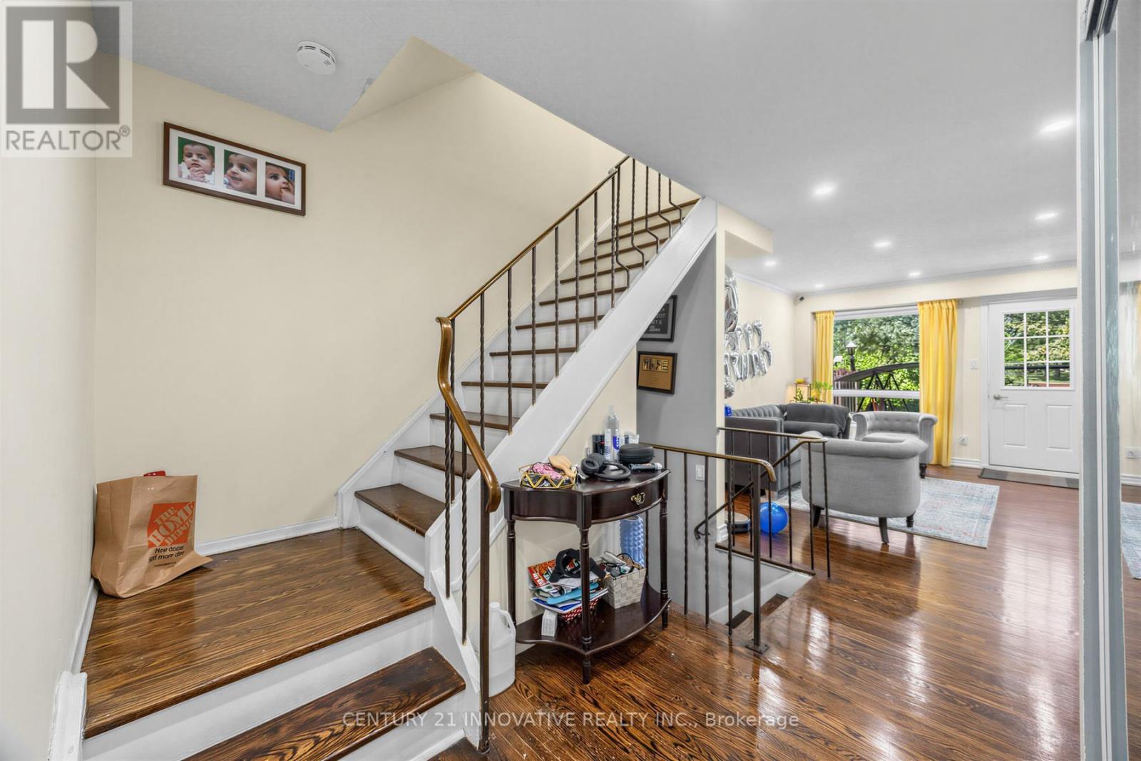32 CHEATHAM PLACE - 6