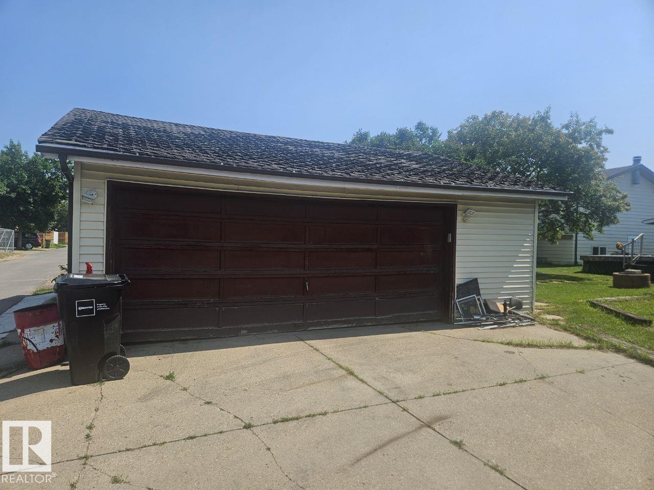 5306 18A AV NW - 2