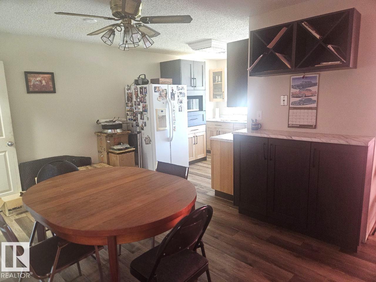 5306 18A AV NW - 8