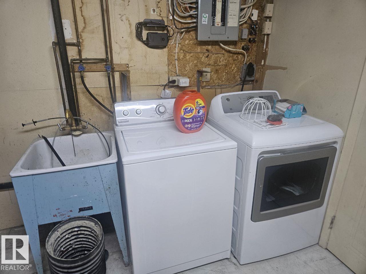 5306 18A AV NW - 19