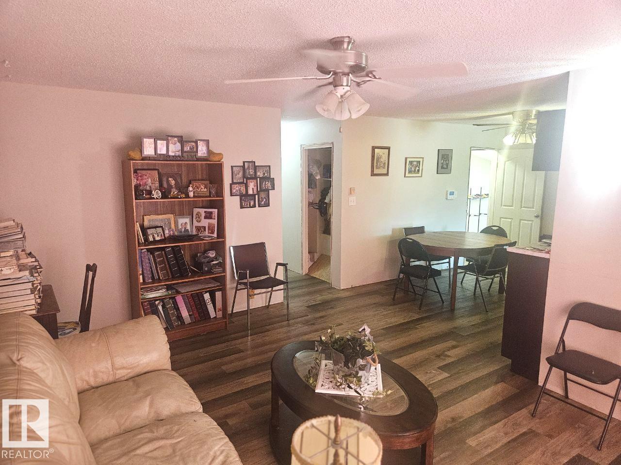 5306 18A AV NW - 4
