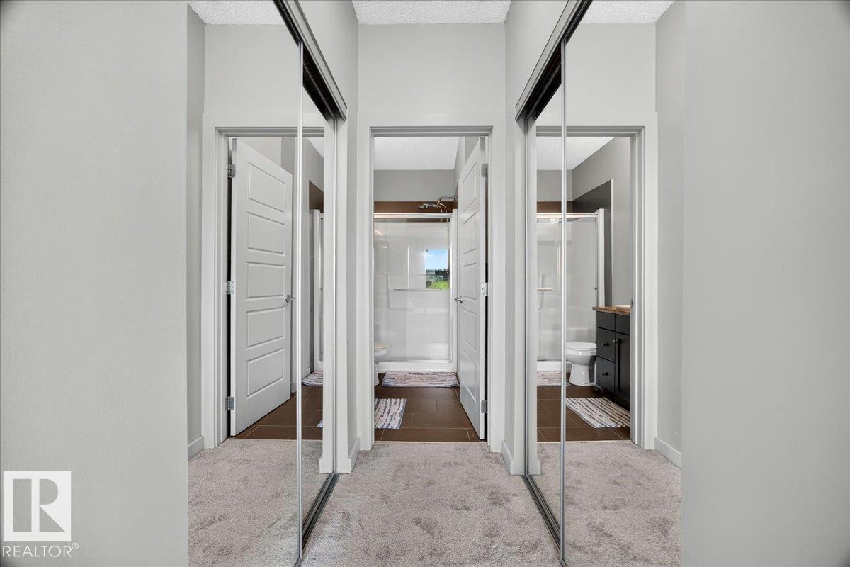 106 320 Ambleside LI SW SW - 30