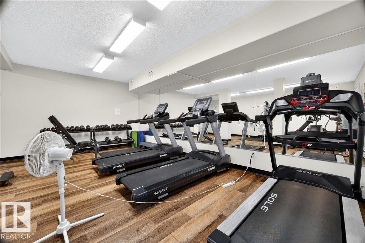 106 320 Ambleside LI SW SW - 36