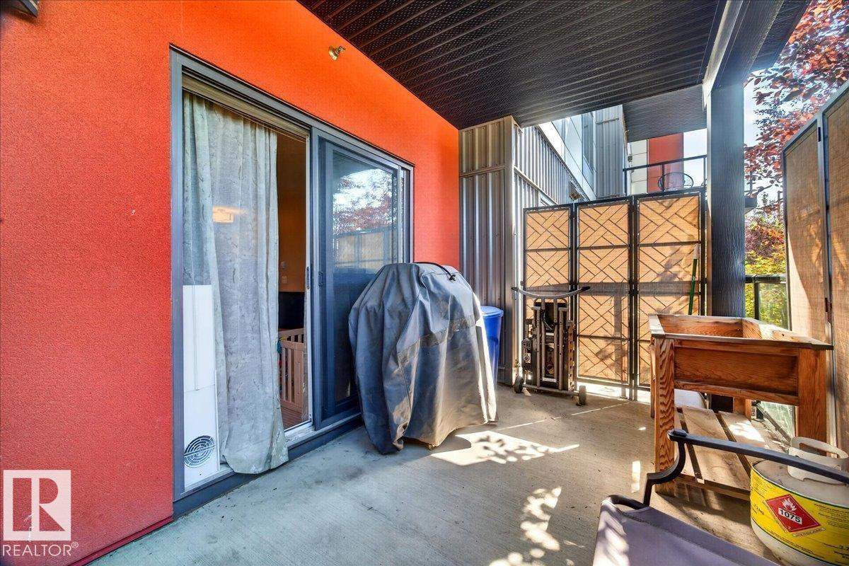 106 320 Ambleside LI SW SW - 33