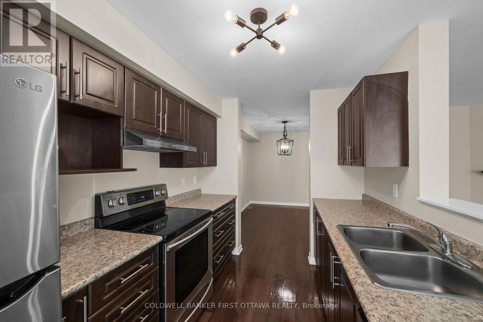 416 HARESFIELD COURT - 10