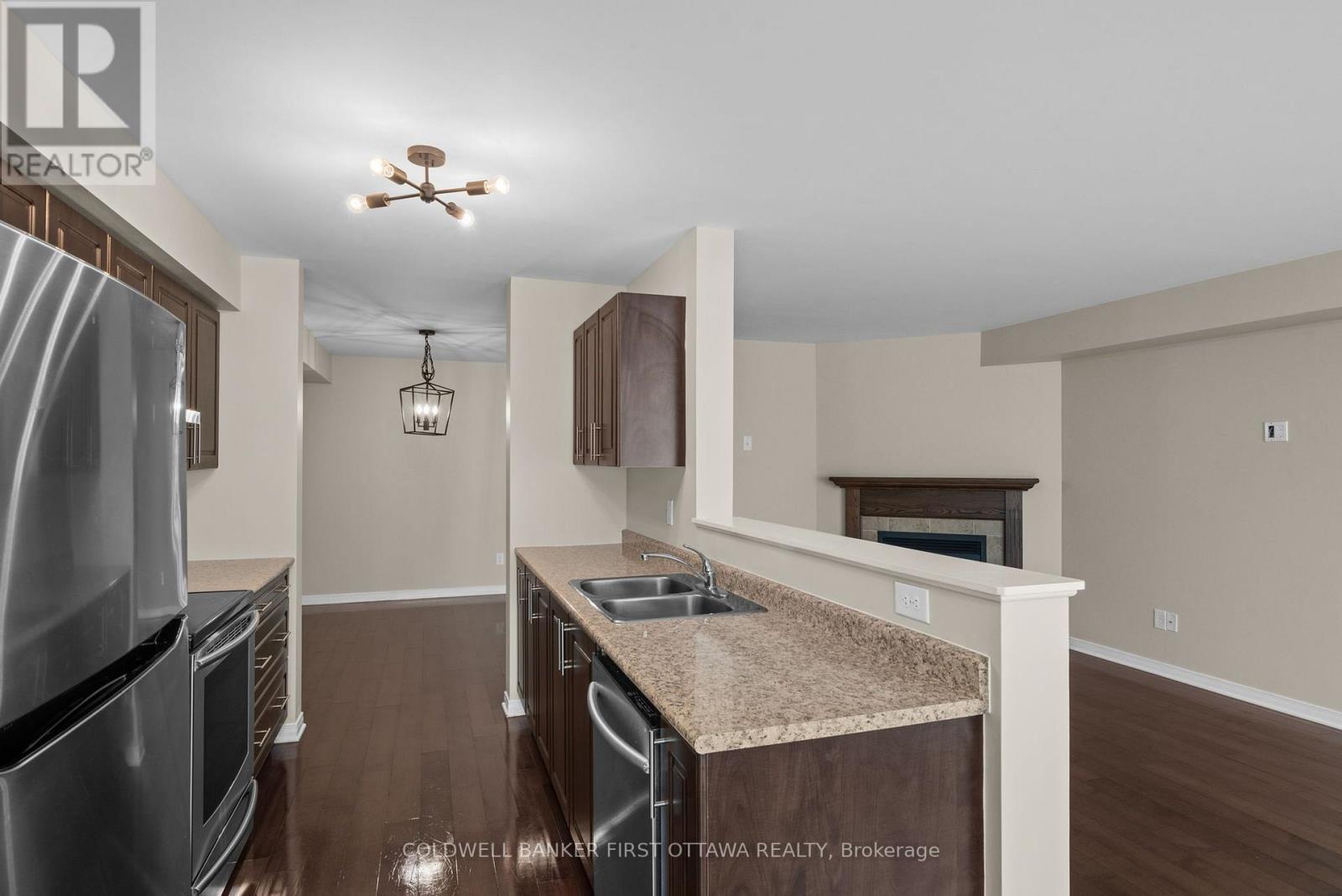 416 HARESFIELD COURT - 11