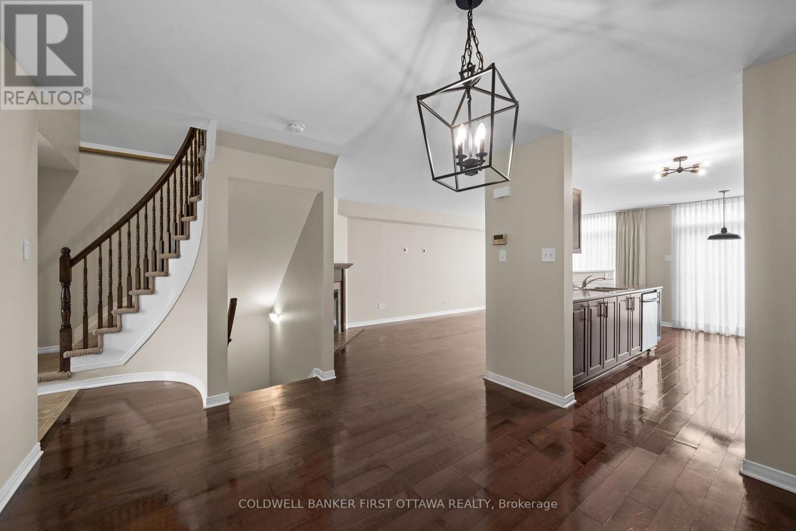 416 HARESFIELD COURT - 3