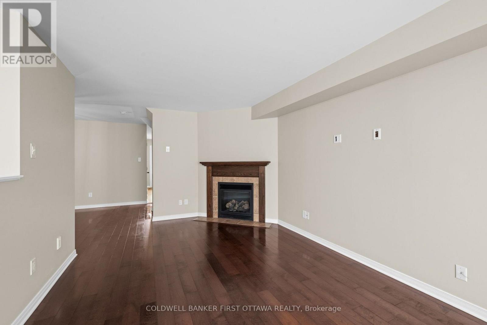 416 HARESFIELD COURT - 8
