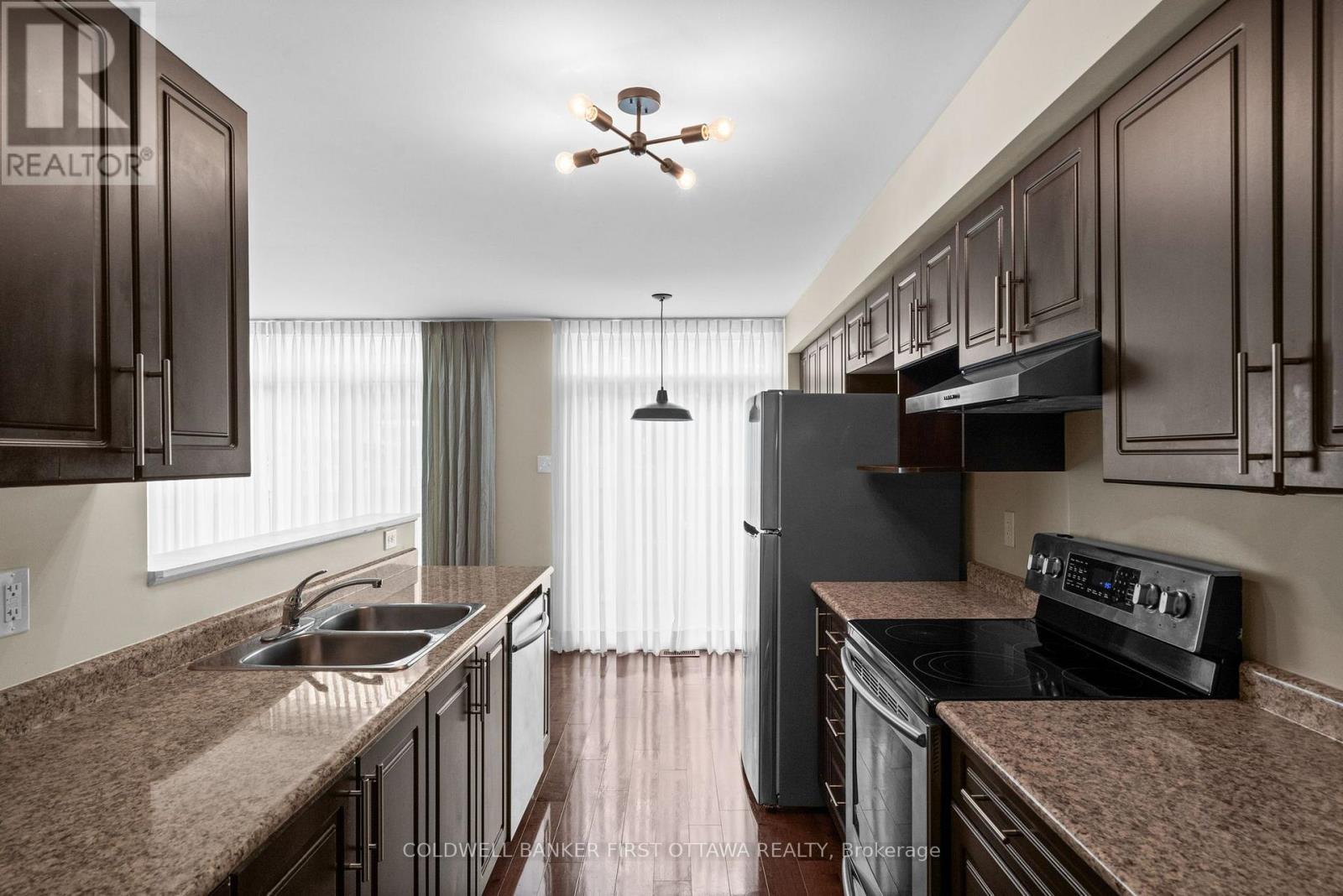 416 HARESFIELD COURT - 9