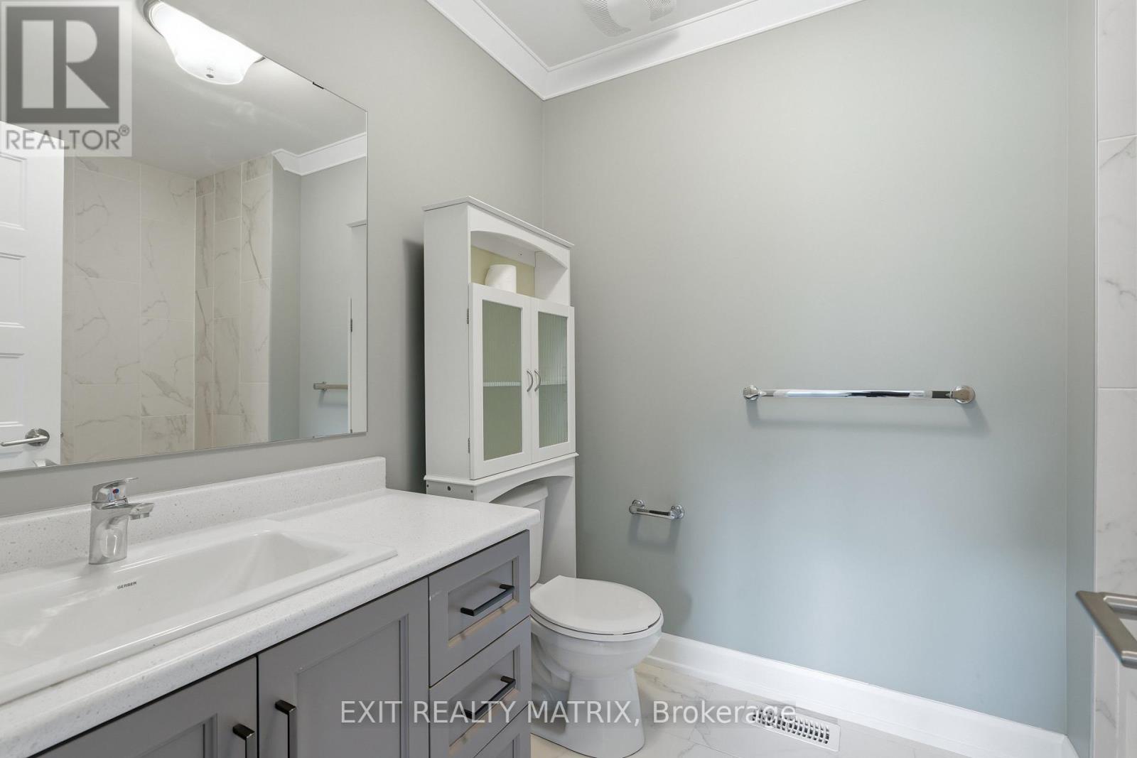 Homes for Sale in Russell – 308 BELFORT STREET – By Peter Sagos - Image 25