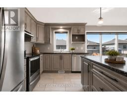 Laundry room - 308 Belfort Street, Russell, ON K0A1W0 Photo 12