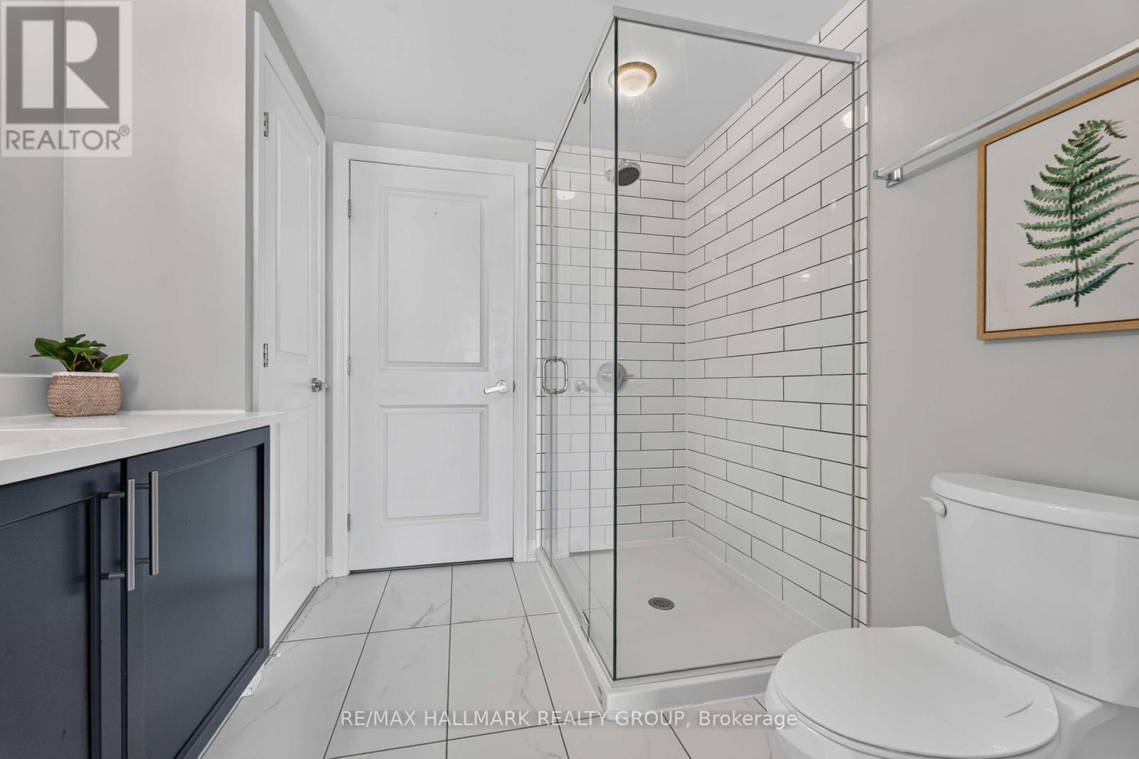 #1701 195 BESSERER STREET N - 32