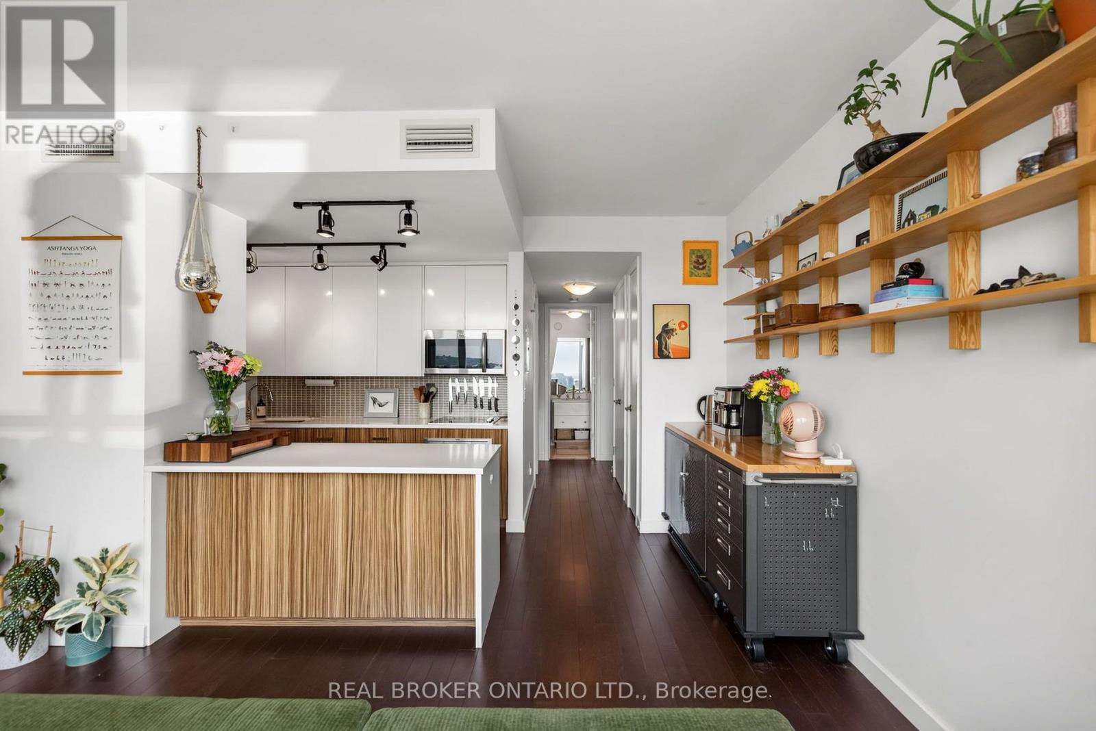 Condos for Sale in Ottawa – 1506 – 201 PARKDALE AVENUE, Ottawa – By Peter Sagos - Image 6