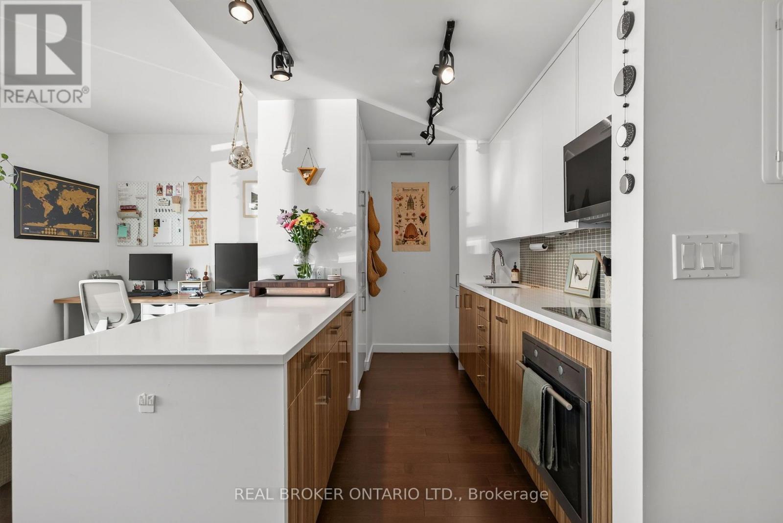Condos for Sale in Ottawa – 1506 – 201 PARKDALE AVENUE, Ottawa – By Peter Sagos - Image 9
