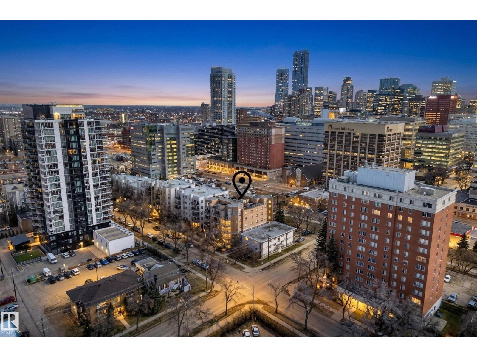 #205 10011 110 ST NW - 4